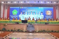 DSC_7085-Medium
